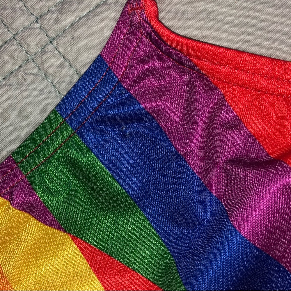 Speedo swim top (S) - Picture 4 of 5